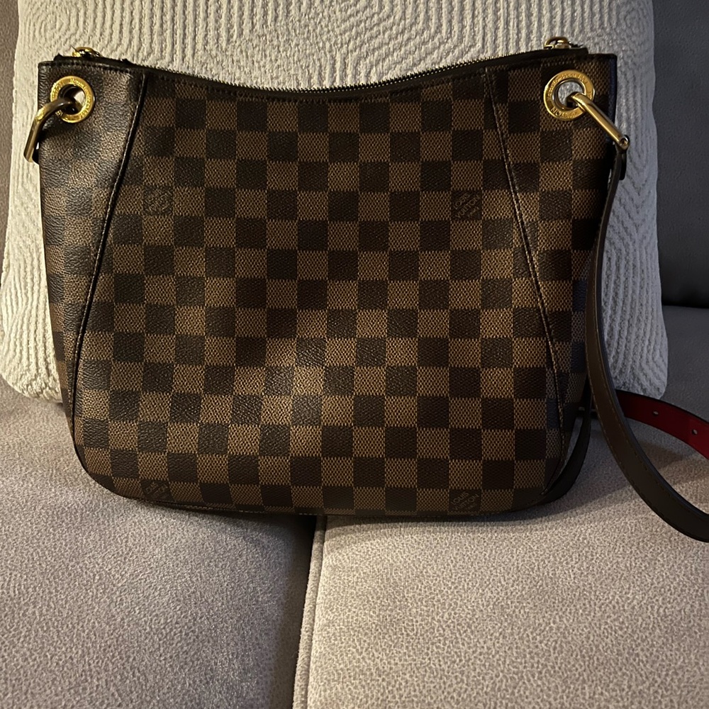 Louis Vuitton South Bank Besace Bag